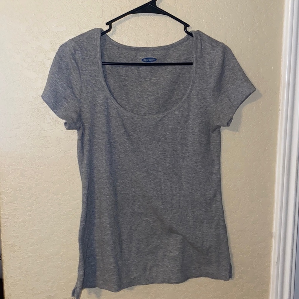 Old Navy scoop neck top.